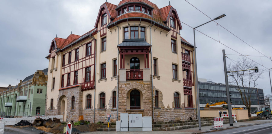 Schlömilchstraße 2